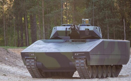 Концерн Rheinmetall почне випускати бронетехніку в Україні