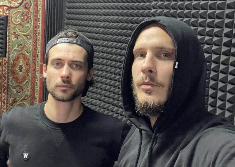 Учасник «Голосу країни» та автор хіта «Не божеволій» презентують романтичну новинку «Маяк»