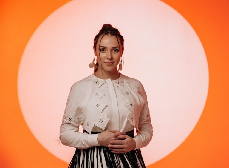 SANNA до Дня Батька: пісня, в якій кожен рядок – як обійми тата