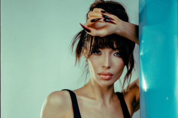 REYA повертається з піснею «Тату» REYA повертається з піснею «Тату»