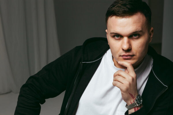 «Незалежна мала» як портрет сучасної жінки: MARSIK про силу, ніжність і право на диво