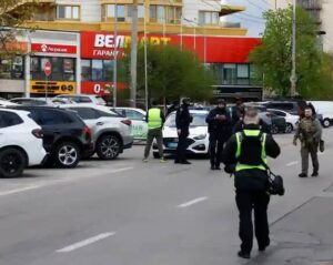 Теракт у Києві: шість загиблих, заручники і штурм — нападника ліквідовано