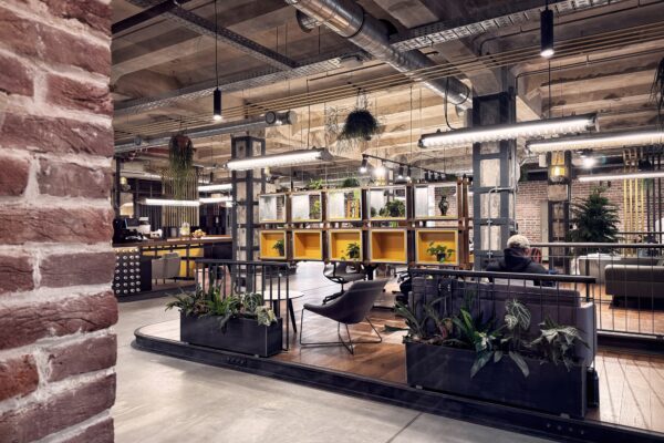 У центрі Львова відкрили новий креативний хаб Lem Station